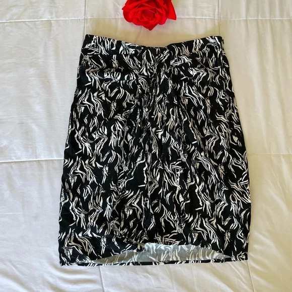 IRO Yvan printed mini skirt - Picture 1 of 9